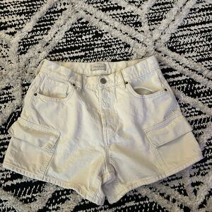 Pacsun off-white denim high-rise cargo shorts size 26